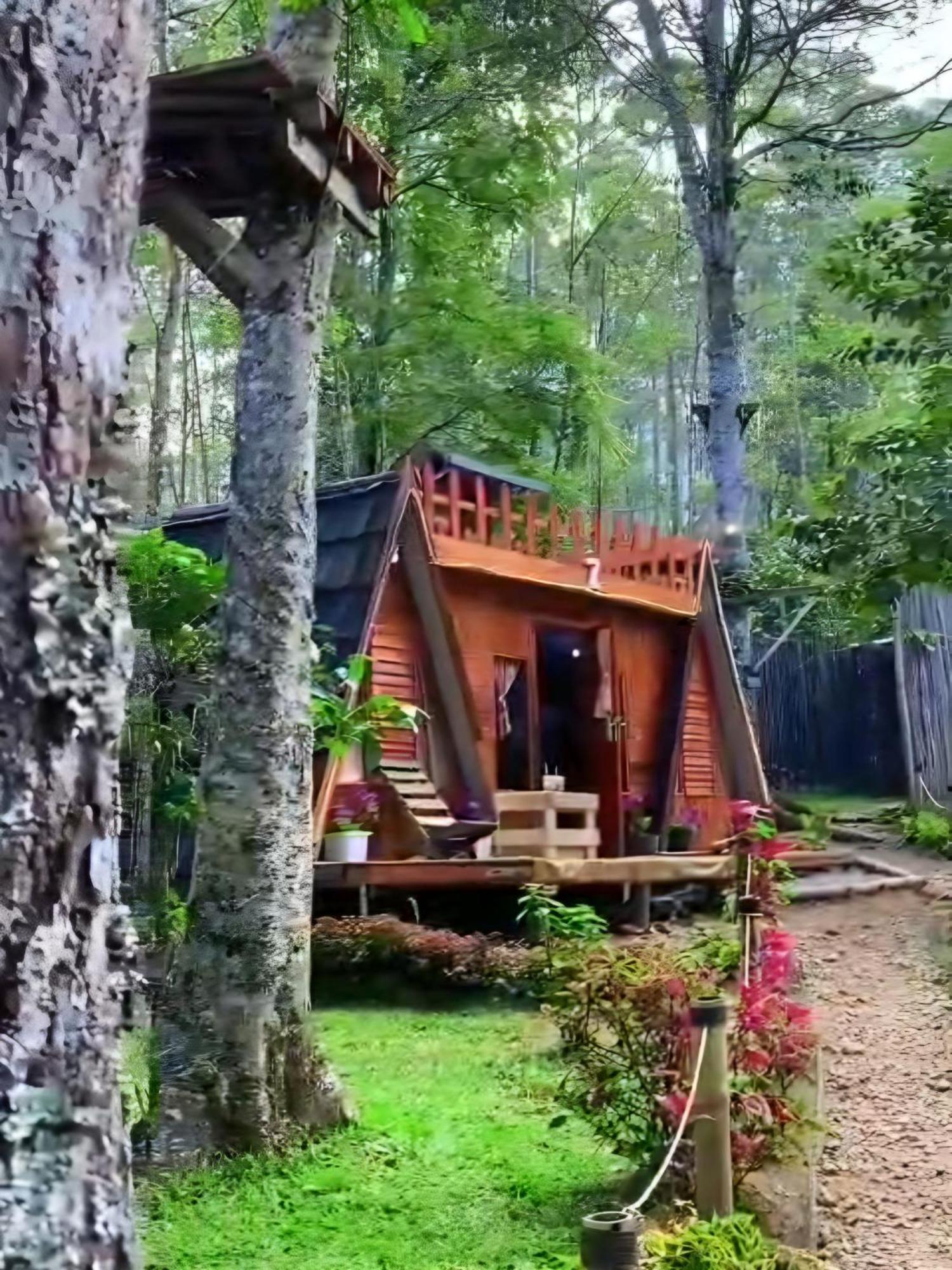Penginapan Nuansa Riung Gunung Hotell Pangalengan Eksteriør bilde